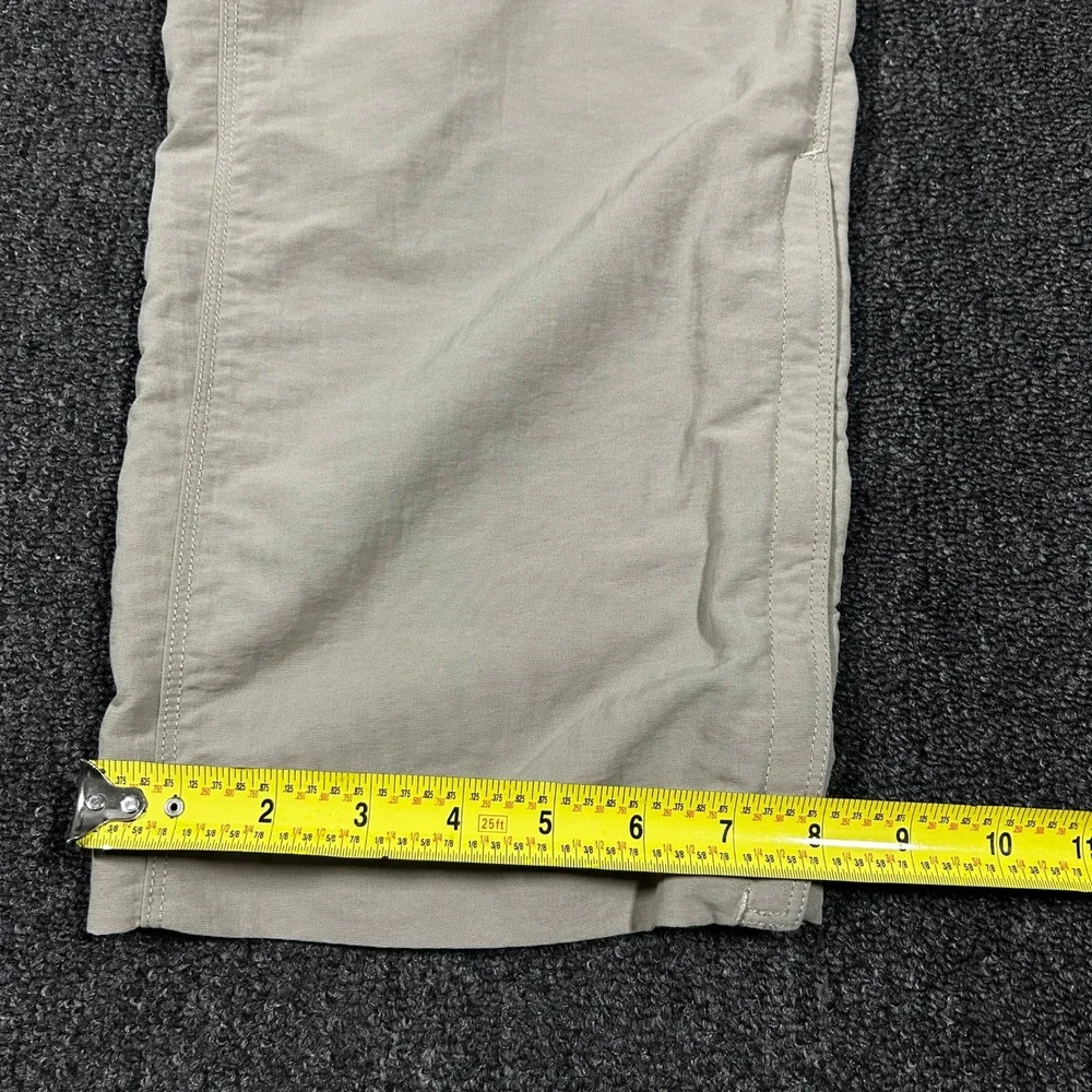 The North Face Convertible Cargo Pants Mens Medium Short Tan Excellent Zip Off